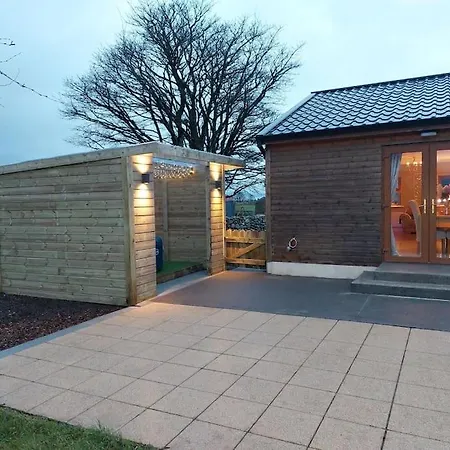 Holiday home Luxurious Log Cabin With Lay-z Spa Hot Tub *