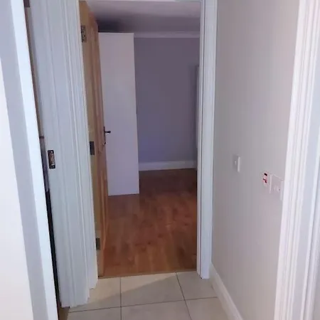 Casa vacanze Luxurious Log With Lay-z Hot Tub *